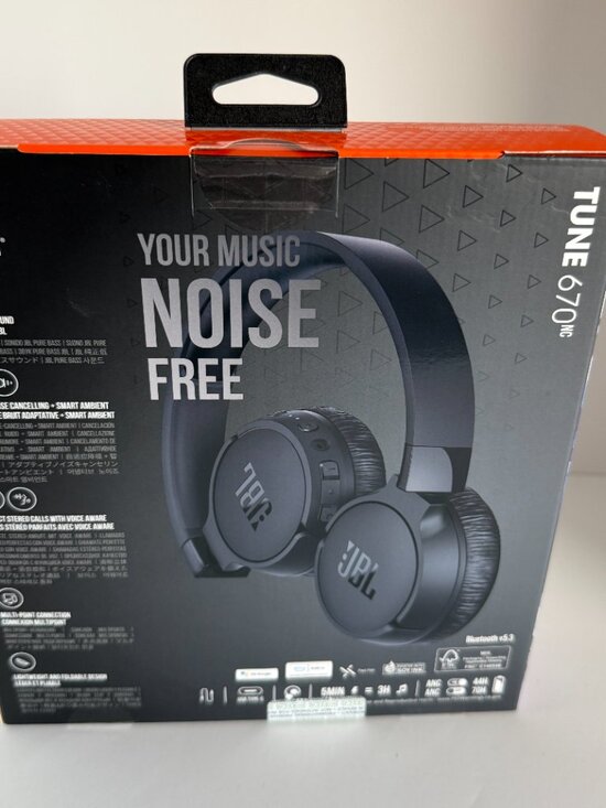 JBL Tune 670 NC Wireless Headphones New/Sealed - Picture 3 of 4